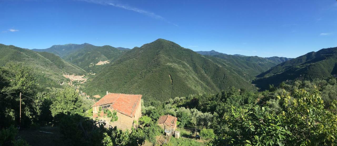 Via Col Tempo Bed & Breakfast Pigna Exterior photo